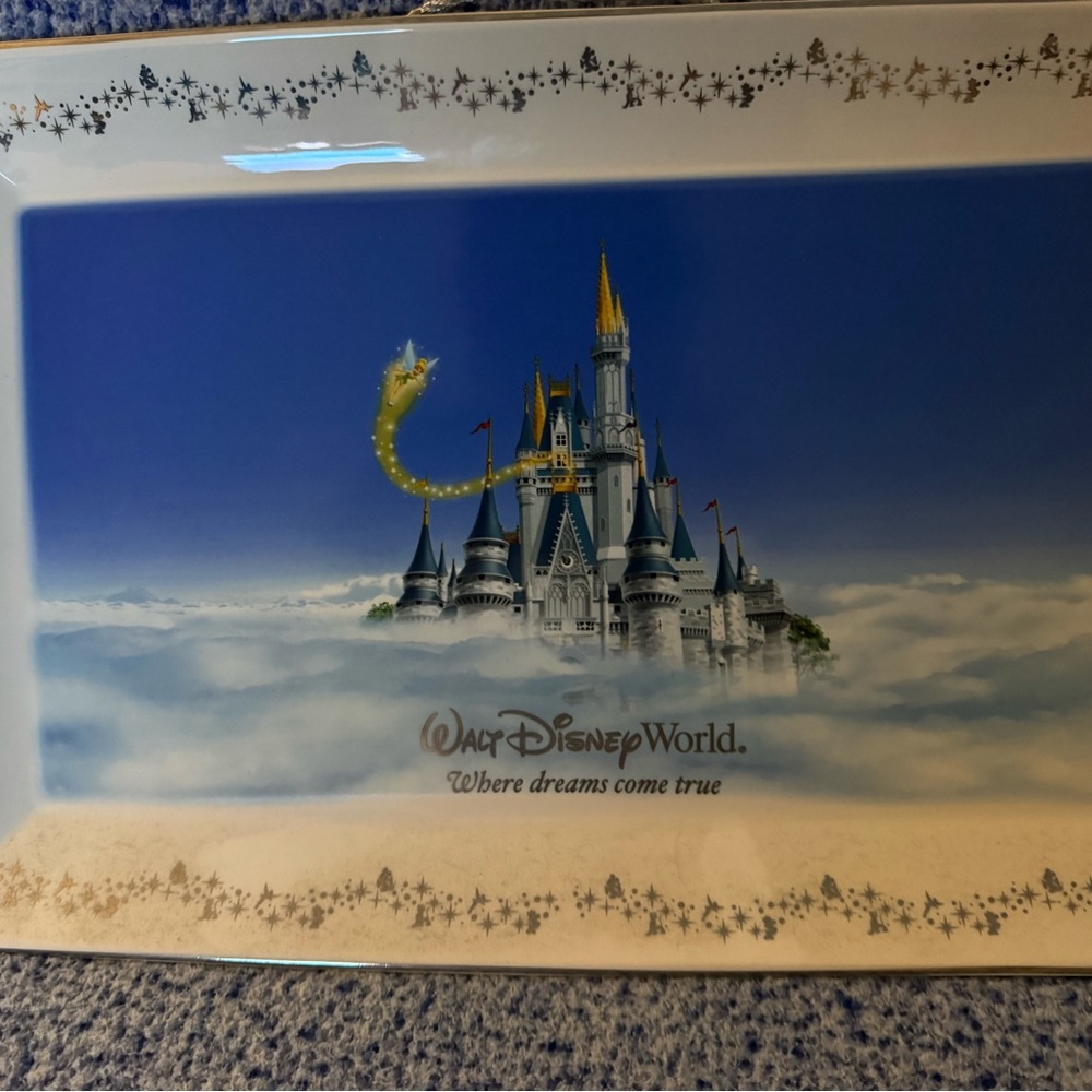 Walt Disney world platter new in box